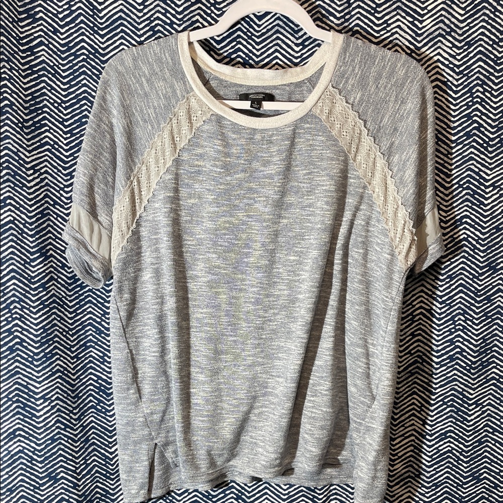 Simply Vera Vera Wang Gray Short Sleeve Top